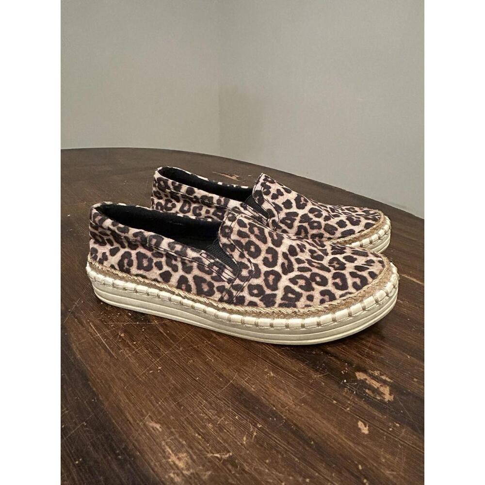 Soda Women’s Canvas Slip On Shoes Leopard Print Size 6